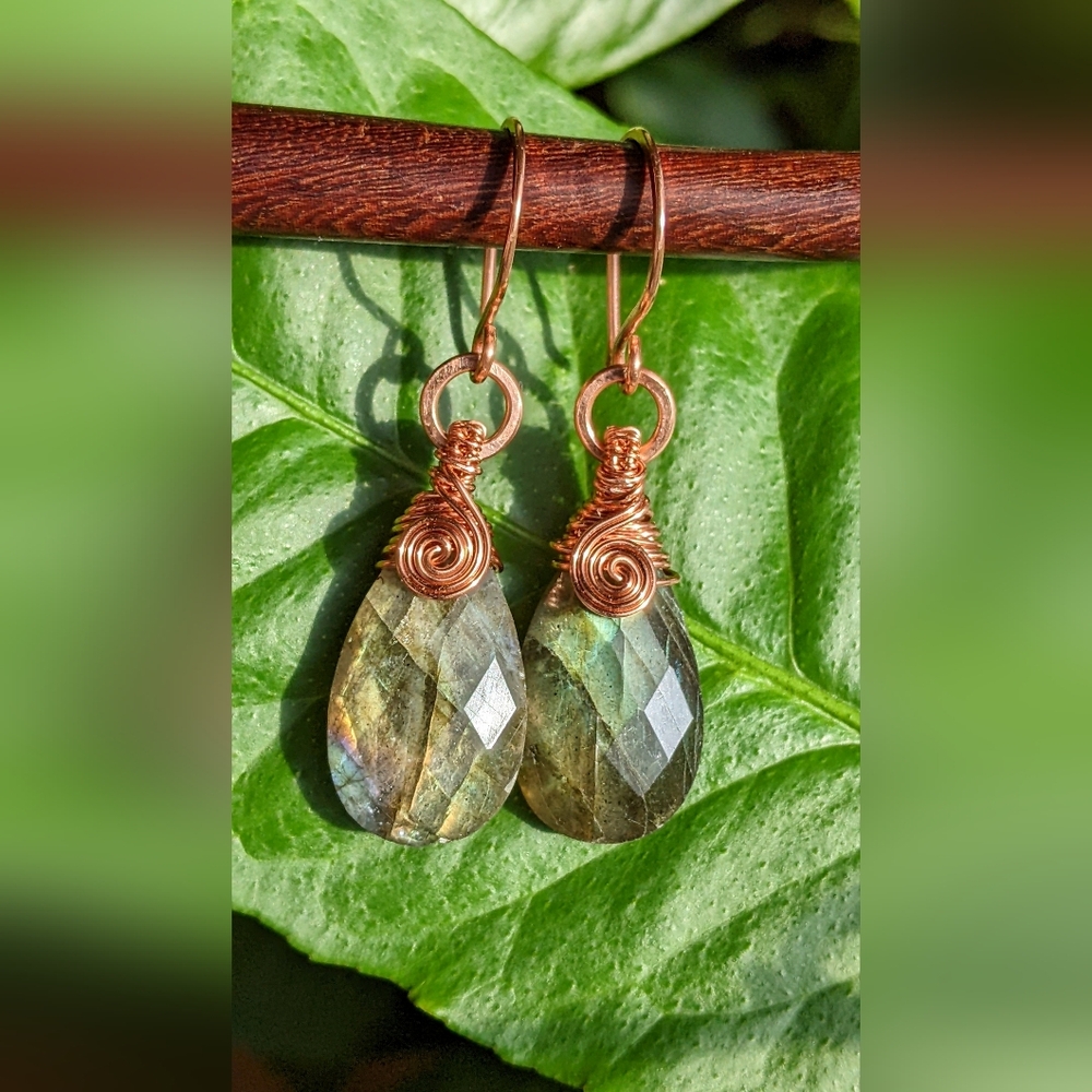 Iridescent Natural Gem Drop Earrings Labradorite Hand Wrapped In Pure Copper - Picture 6 of 15
